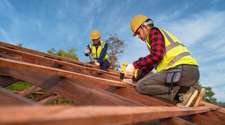 Professional Flat Roofing Installation services in Martelle, IA